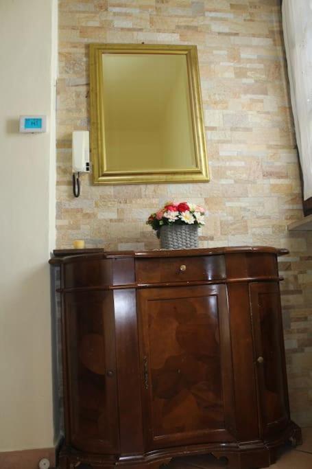 Affittacamere La Torre Tegoleto Экстерьер фото